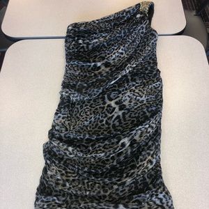 Tadashi Shoji Dress one shoulder size XL